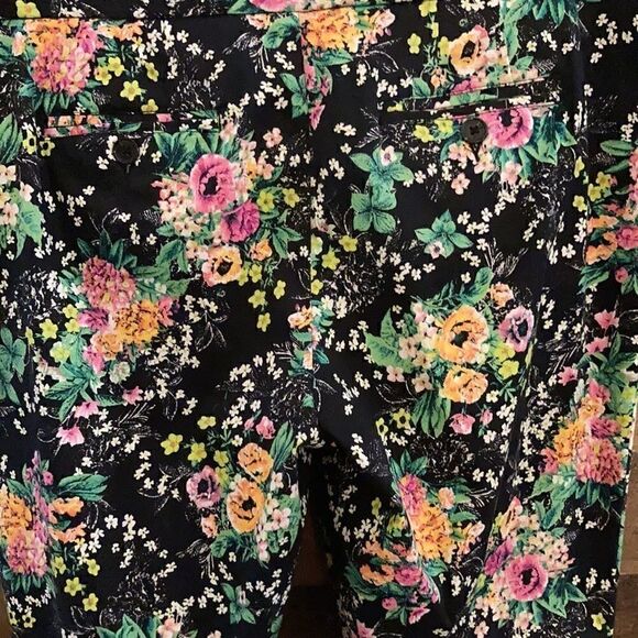 Laundry Capris Woman’s Size 8 - Picture 6 of 9